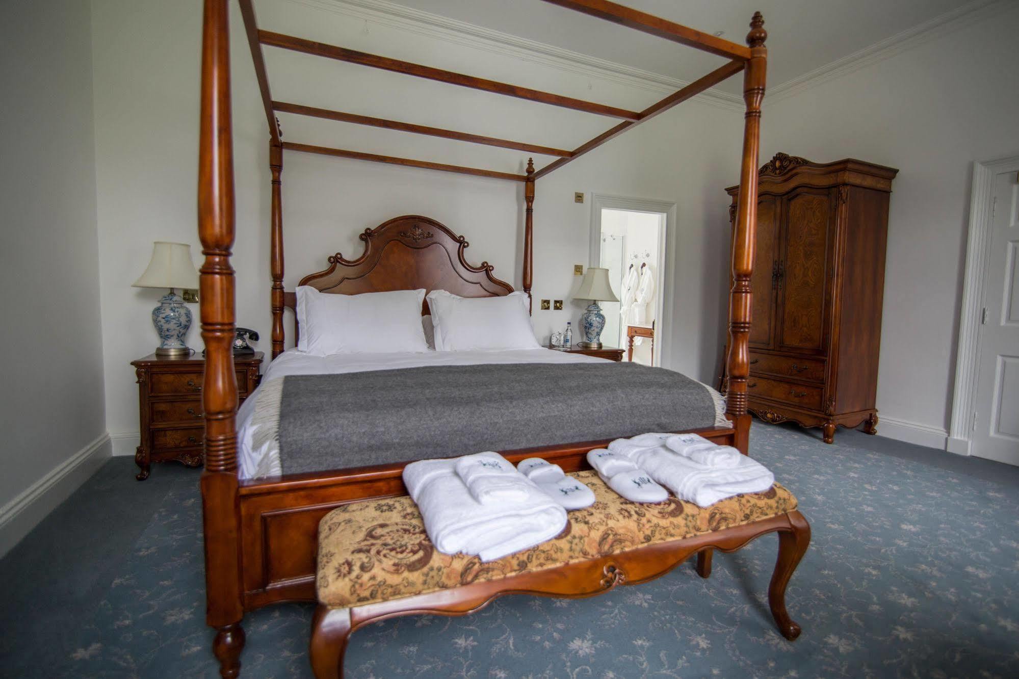 Islay House Hotel Bridgend  Bagian luar foto
